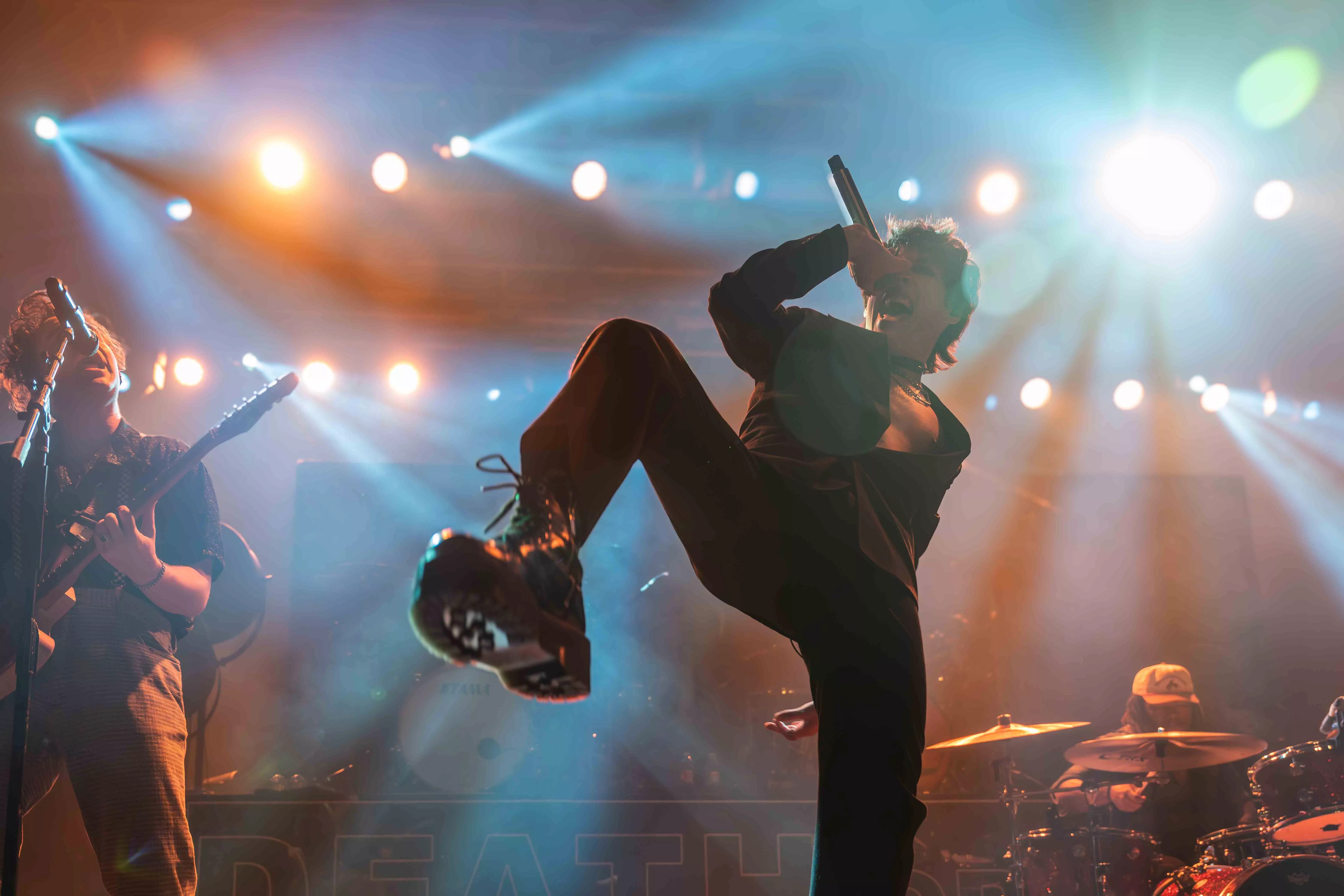 Band plays on stage at the house of blues anaheim ca