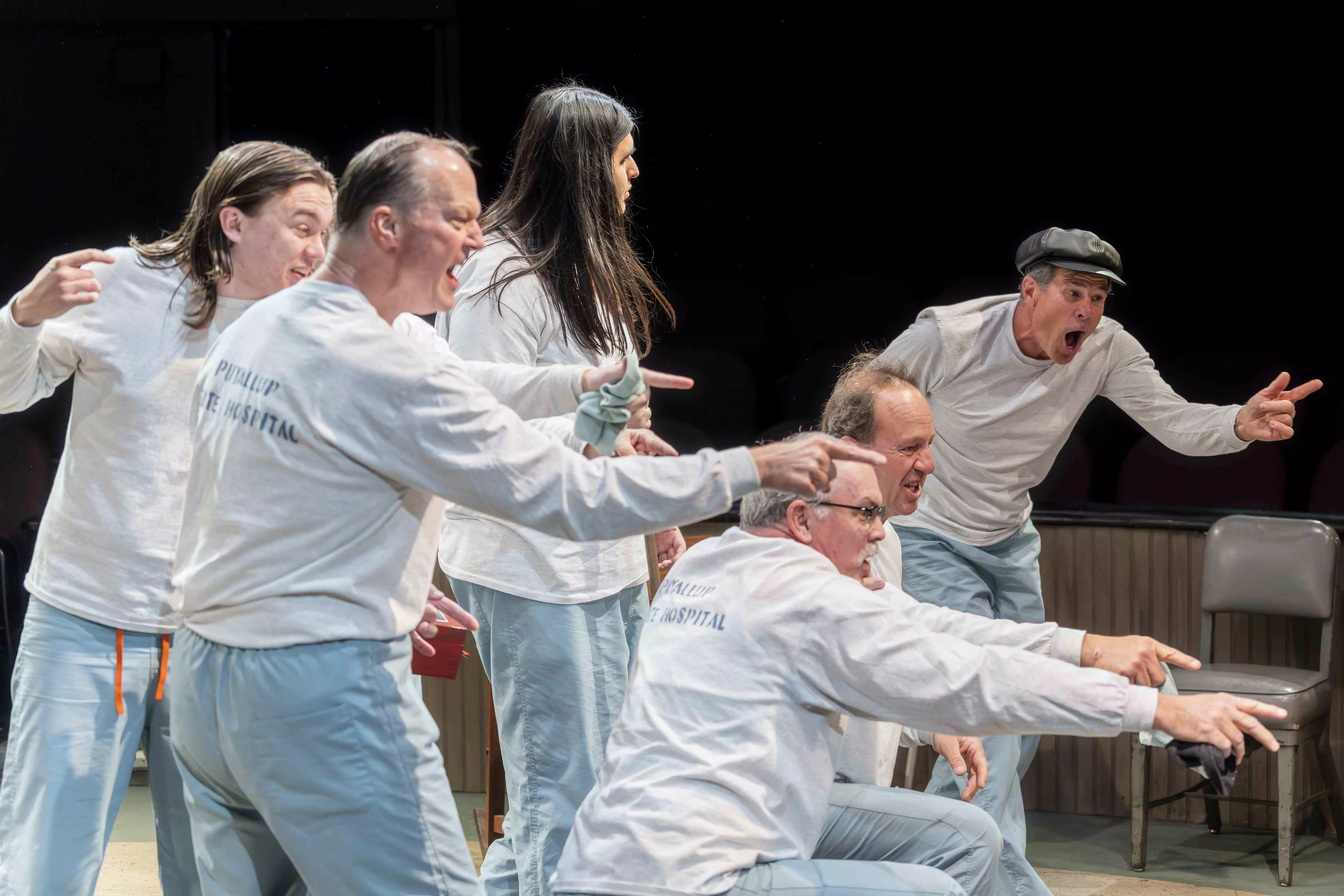 Actors perform in the round at the Riverside Community Players production of One Flew Over the Cuckoos Nest